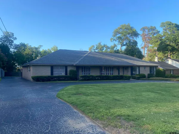 $465,000 | 2110 McDonald Road, Tyler, TX 75701