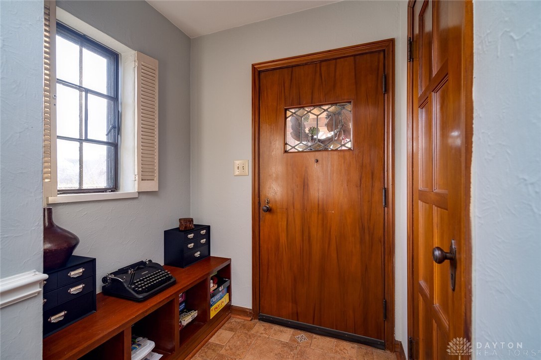 229 Brydon Road Kettering, OH 45419 - Photo 5 of 51 Gallery Image 5