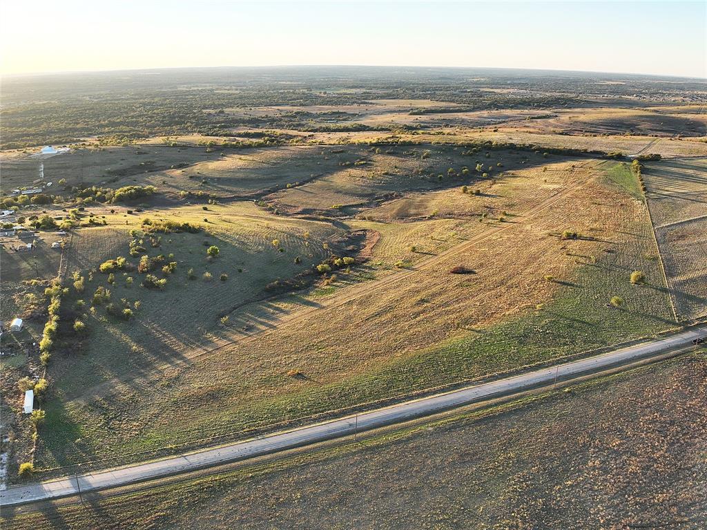 5885 E Old Springtown Road Weatherford, TX 76085 - Photo 4 of 9 a view of an ocean and beach