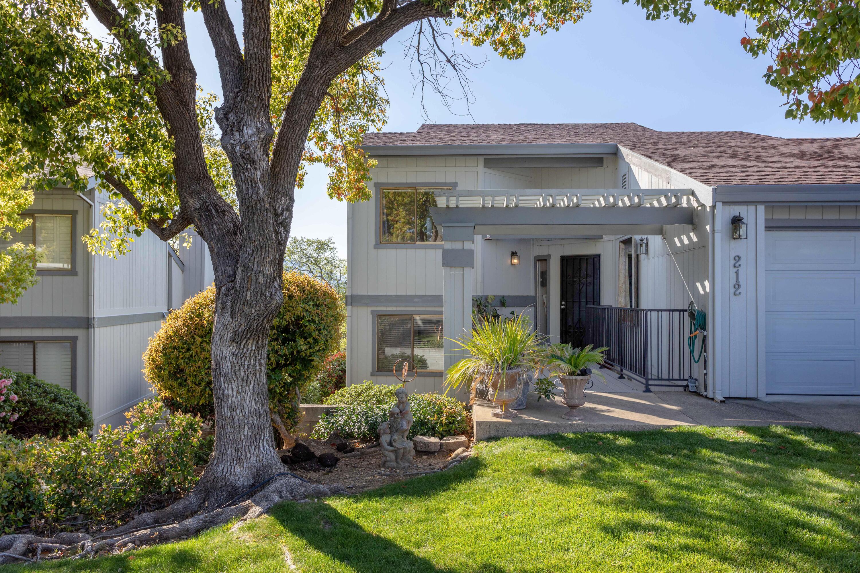 212 Ridgetop Drive Redding, CA 96003 - Photo 31 of 31 254A1817