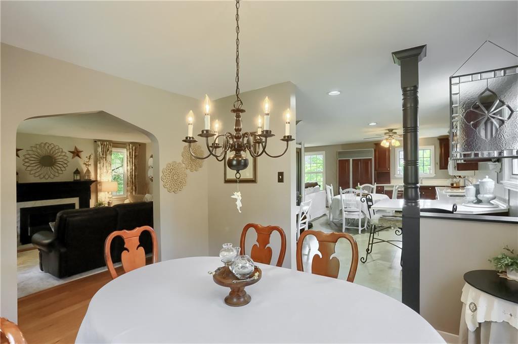 119 Lee Road Pittsburgh, PA 15237 - Photo 6 of 25 Gallery Image 6