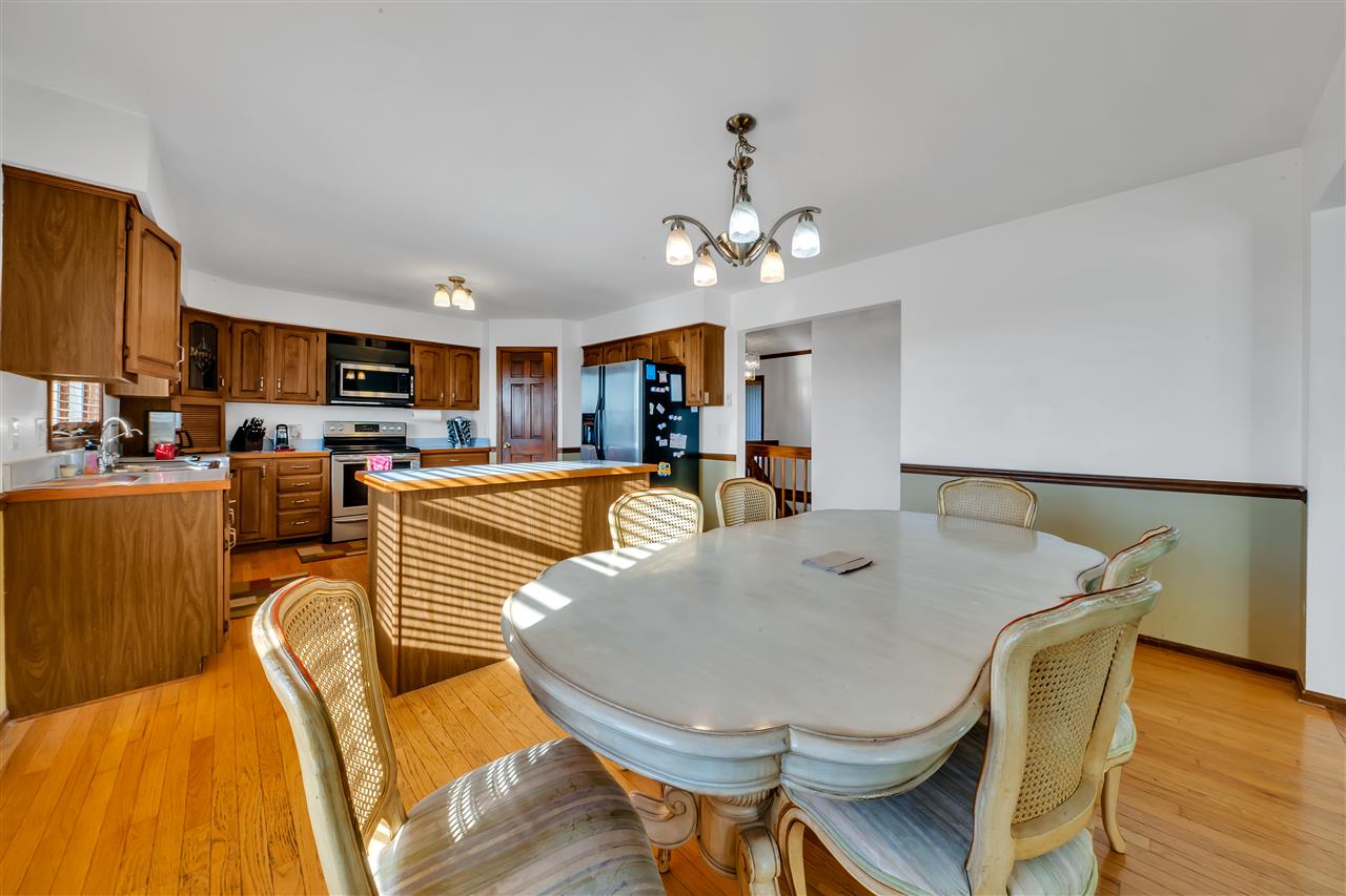 5603 Springborn Road East China, MI 48054 - Photo 13 of 31