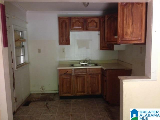5355 Barron Avenue Bessemer, AL 35022 - Photo 3 of 9