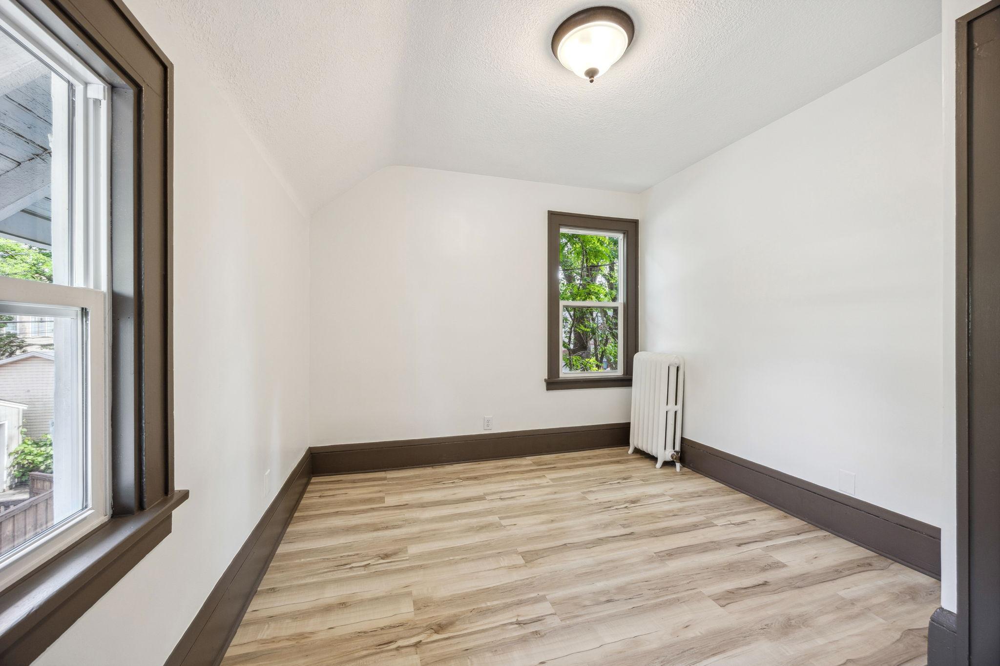 613 West 38th Street Minneapolis, MN 55409 - Photo 14 of 26