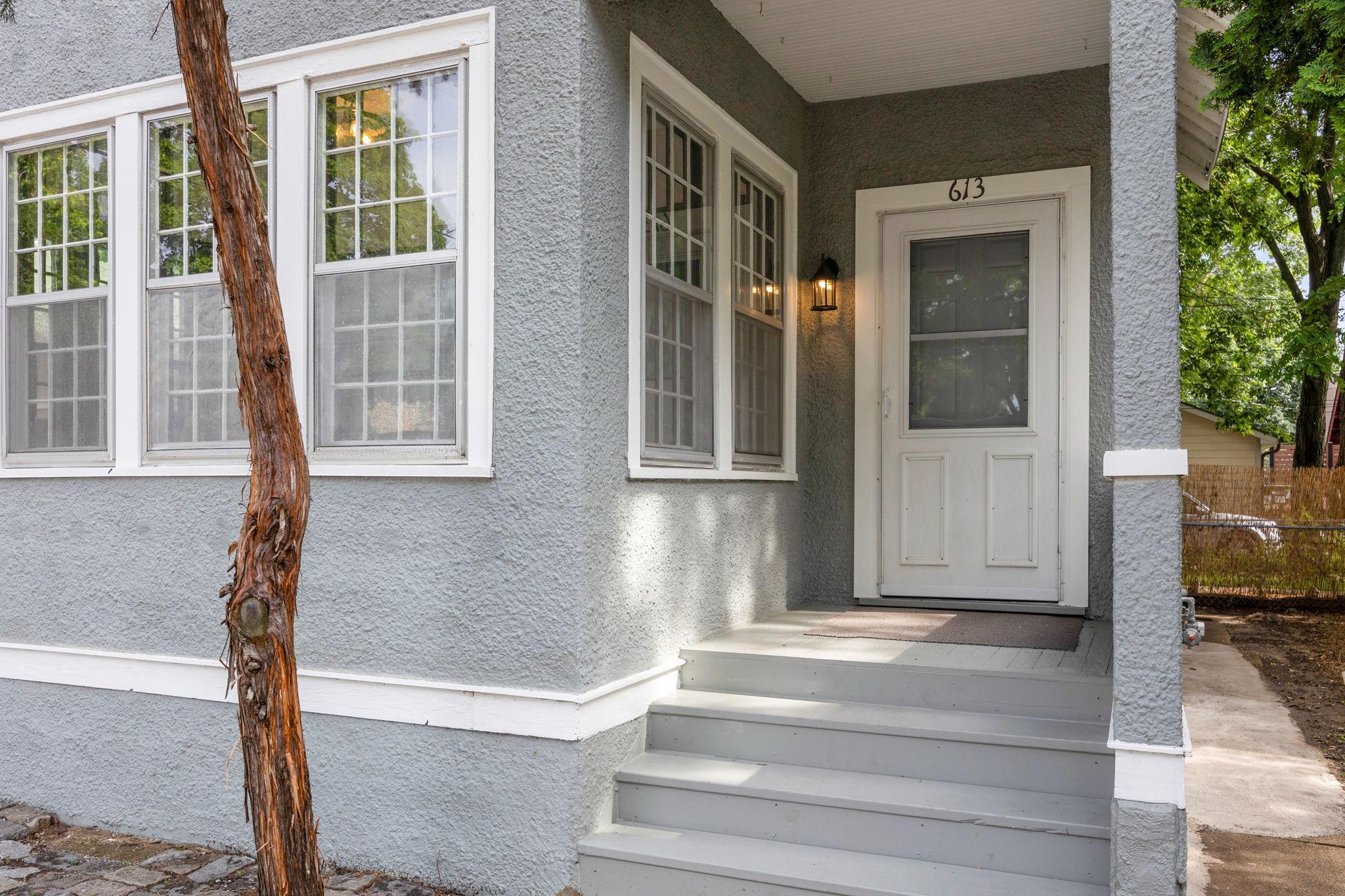 613 West 38th Street Minneapolis, MN 55409 - Photo 2 of 26