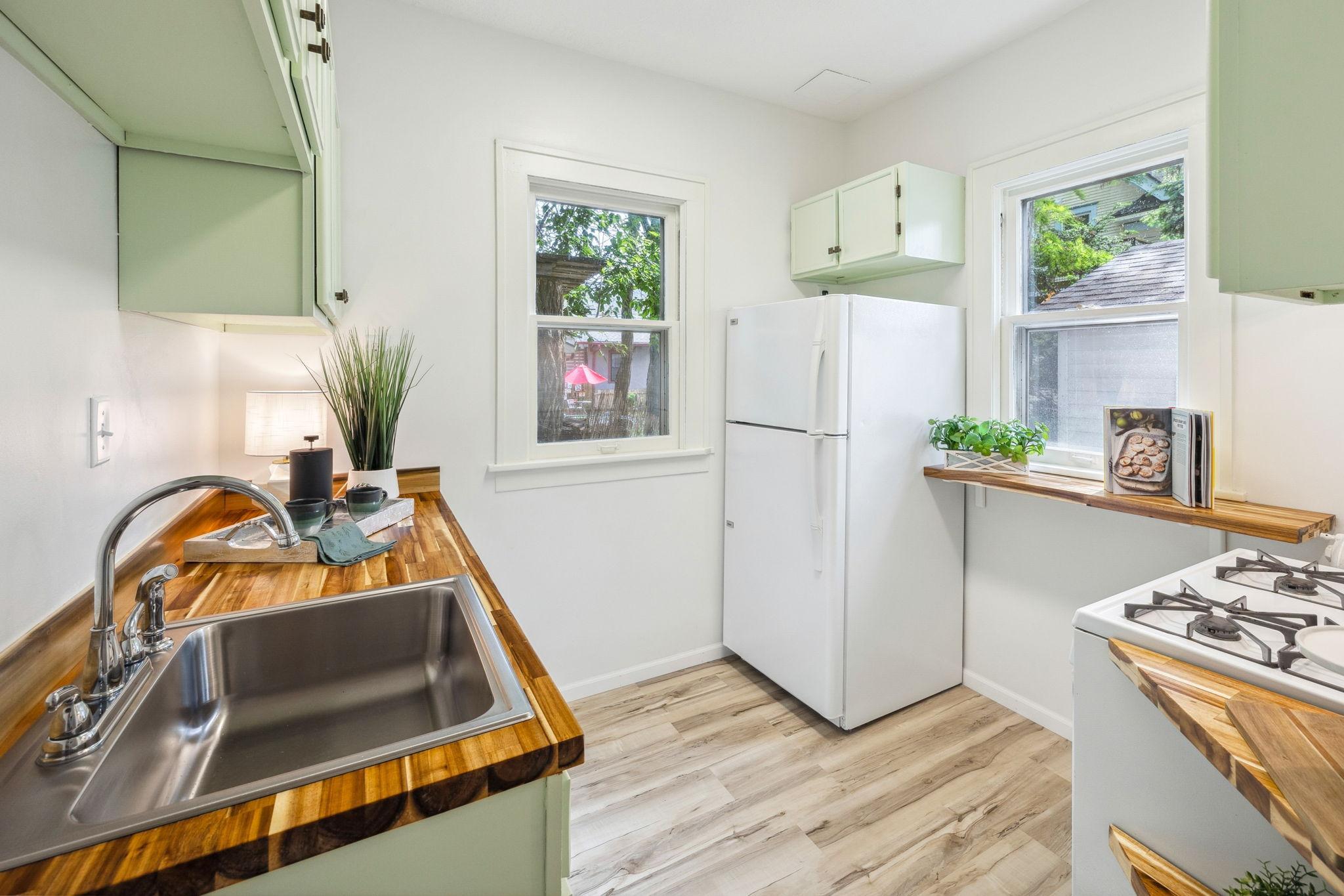 613 West 38th Street Minneapolis, MN 55409 - Photo 9 of 26