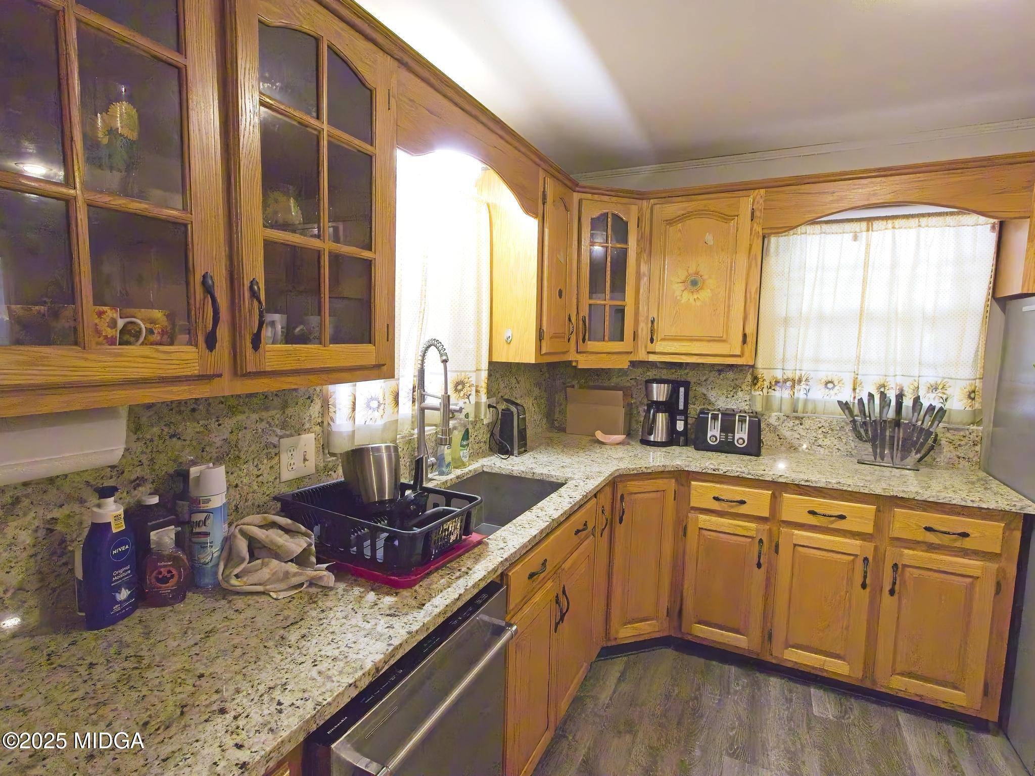 419 Kimberly Road Warner Robins, GA 31088 - Photo 9 of 35 kitchen 3