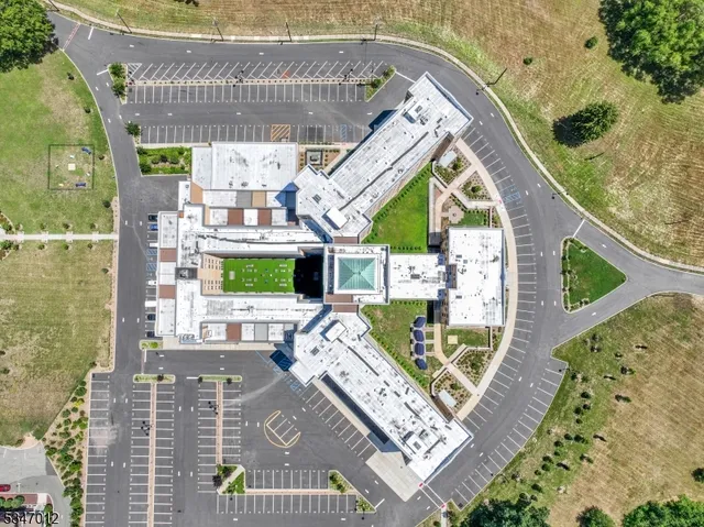 $2,221 | 520 Belleville Avenue, Unit W406, Belleville, NJ 07109