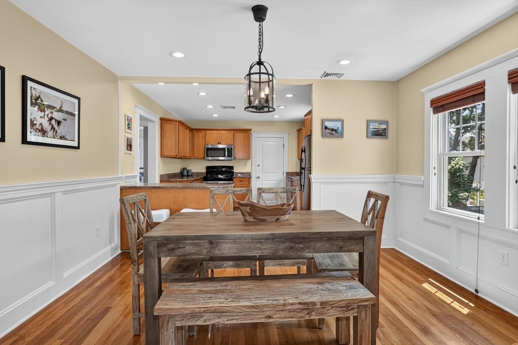 67 Webster Street, Unit 2 Arlington, MA 02474 - Photo 9 of 34