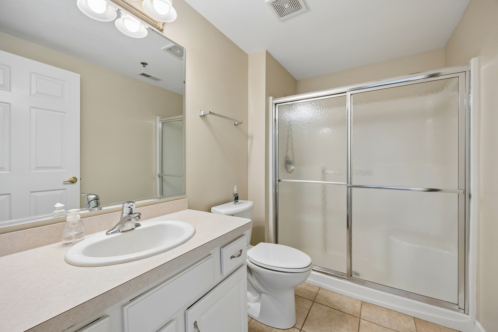 7920 Trinity Circle, Unit 2SW Tinley Park, IL 60487 - Photo 17 of 20