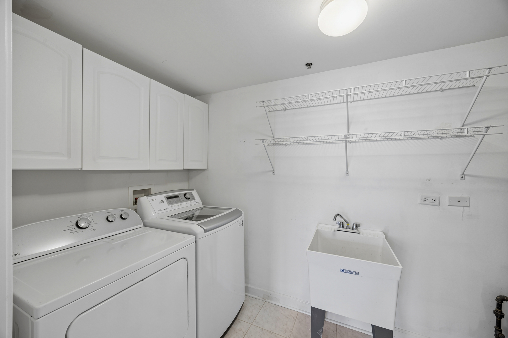 7920 Trinity Circle, Unit 2SW Tinley Park, IL 60487 - Photo 18 of 20