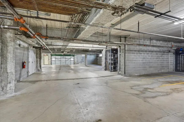 $299,000 | 7920 Trinity Circle, Unit 2SW, Tinley Park, IL 60487