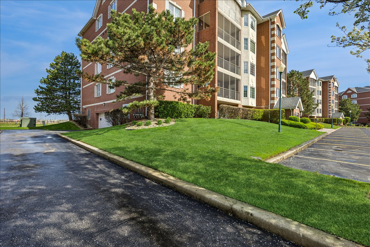 7920 Trinity Circle, Unit 2SW Tinley Park, IL 60487 - Photo 20 of 20