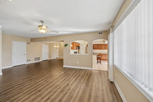 $299,000 | 7920 Trinity Circle, Unit 2SW, Tinley Park, IL 60487