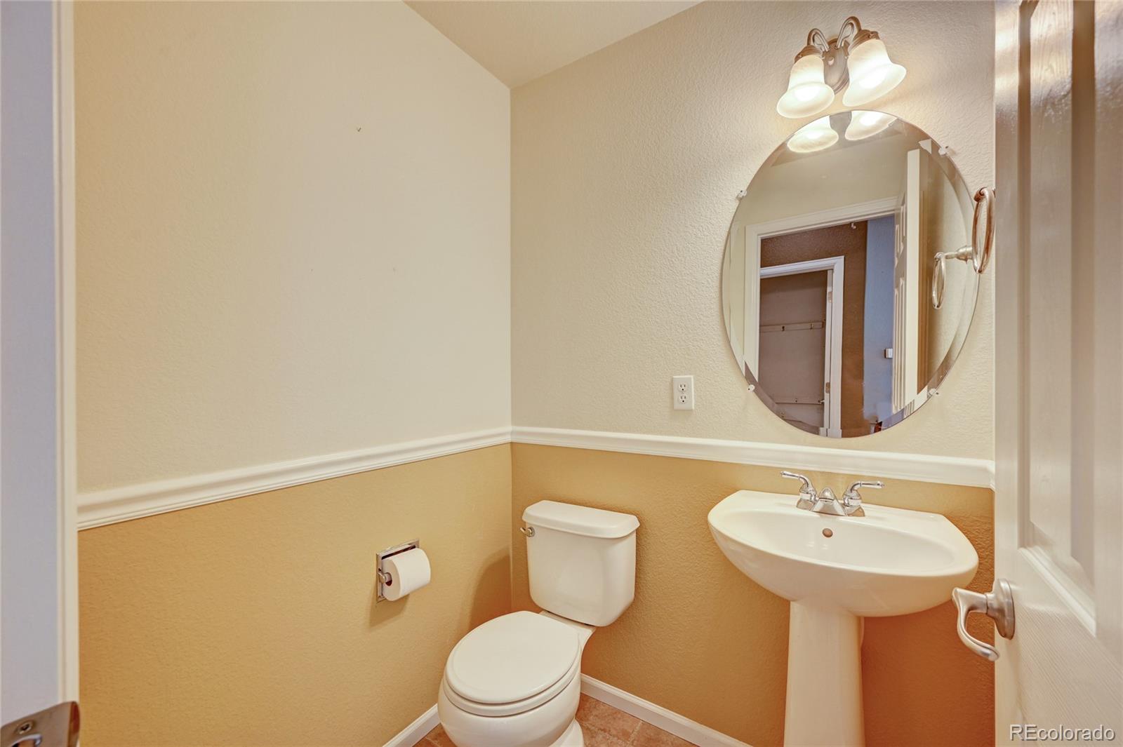 10548 Wagon Highlands Ranch Highlands Ranch, CO 80130 - Photo 37 of 40 Gallery Image 37