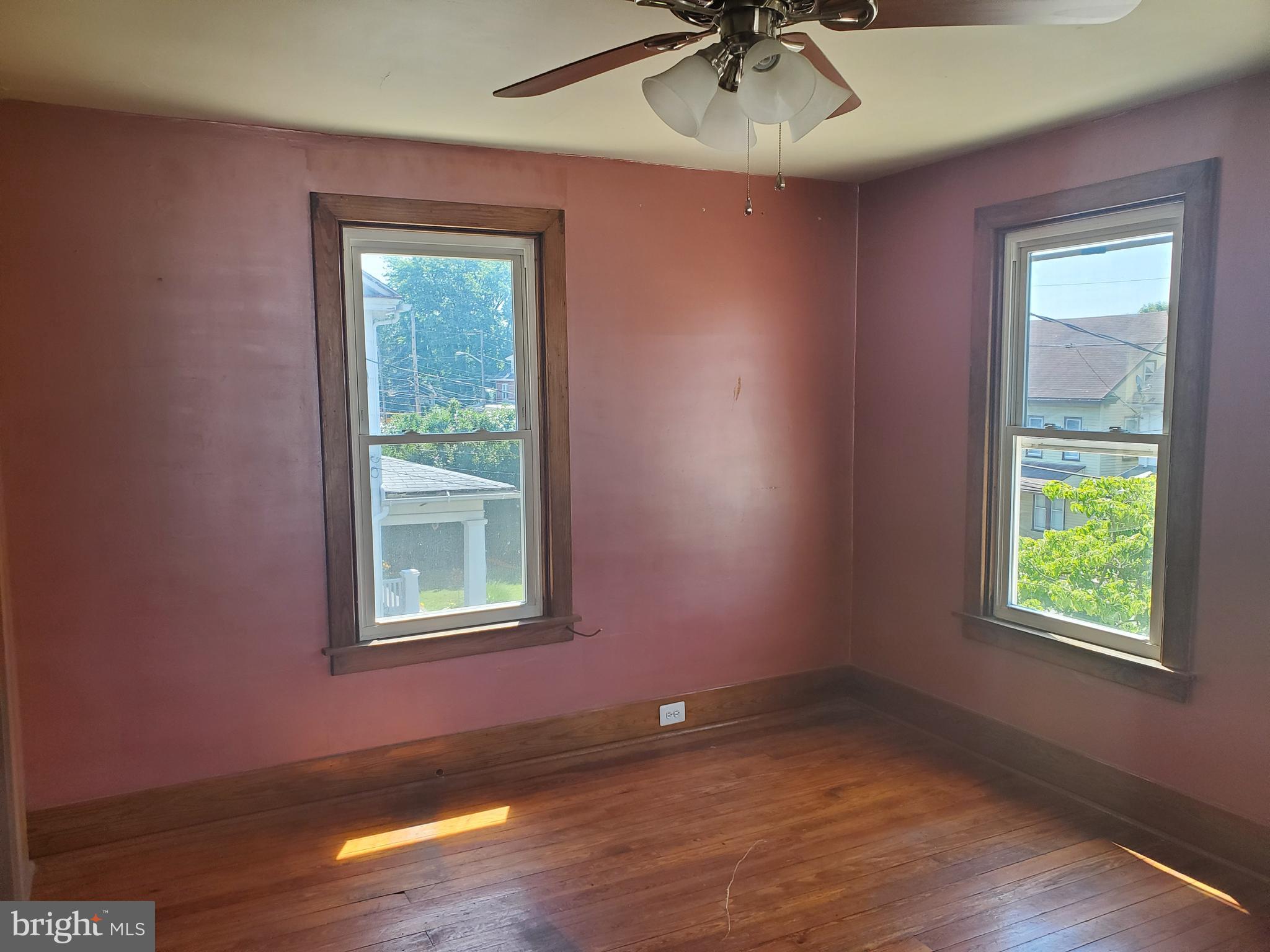 37 Maple Street Lebanon, PA 17046 - Photo 12 of 16 Gallery Image 12