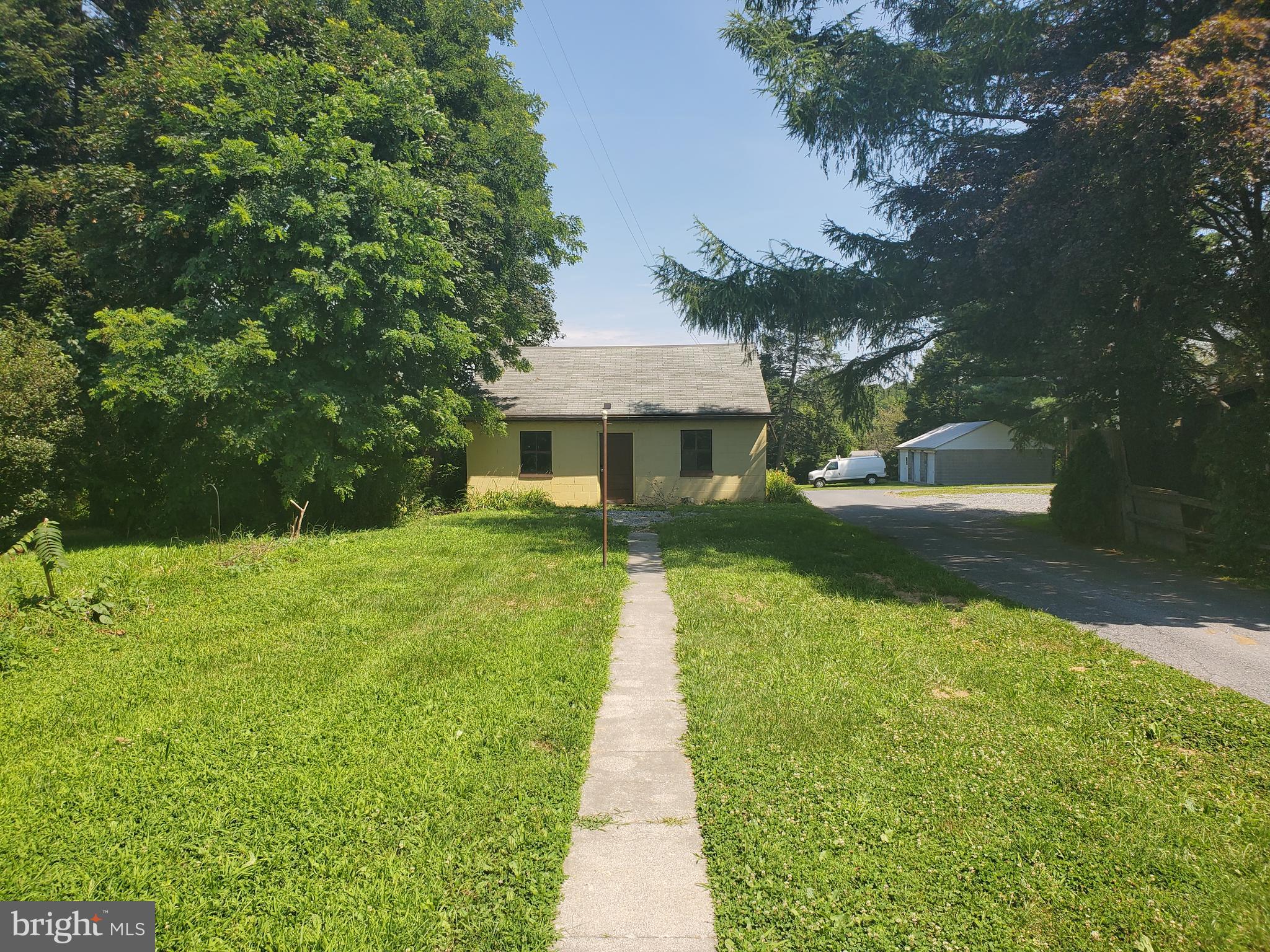 37 Maple Street Lebanon, PA 17046 - Photo 14 of 16 Gallery Image 14