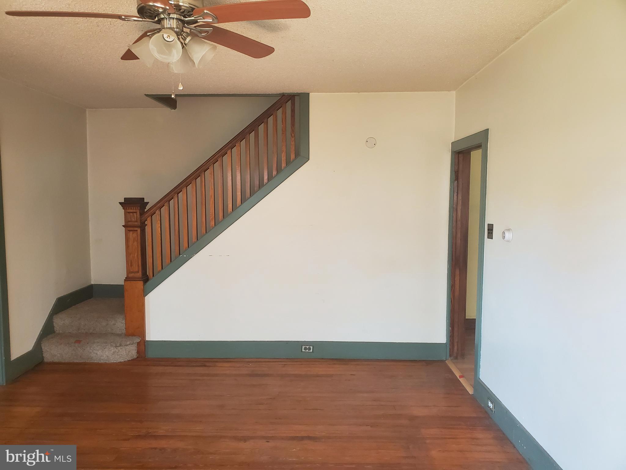 37 Maple Street Lebanon, PA 17046 - Photo 6 of 16 Gallery Image 6