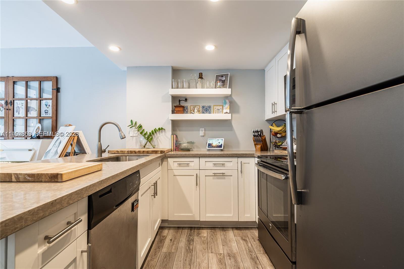 3166 Bird Avenue, Unit 3 Miami, FL 33133 - Photo 8 of 22