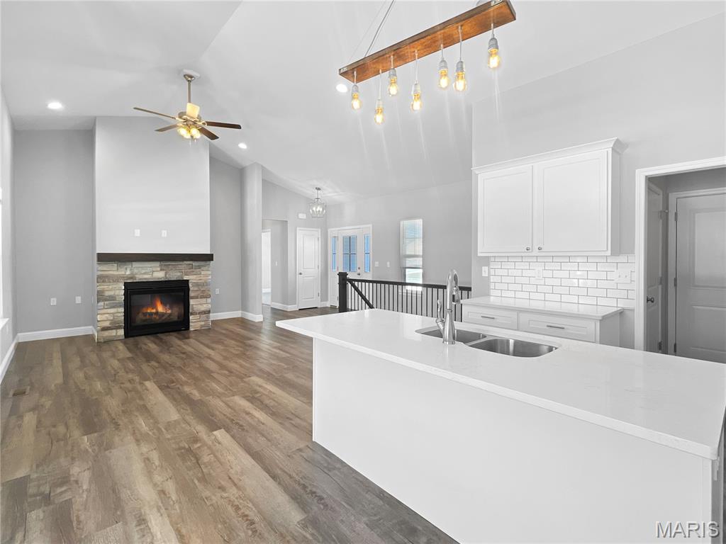 1847 Appleton Court Maryville, IL 62062 - Photo 5 of 23