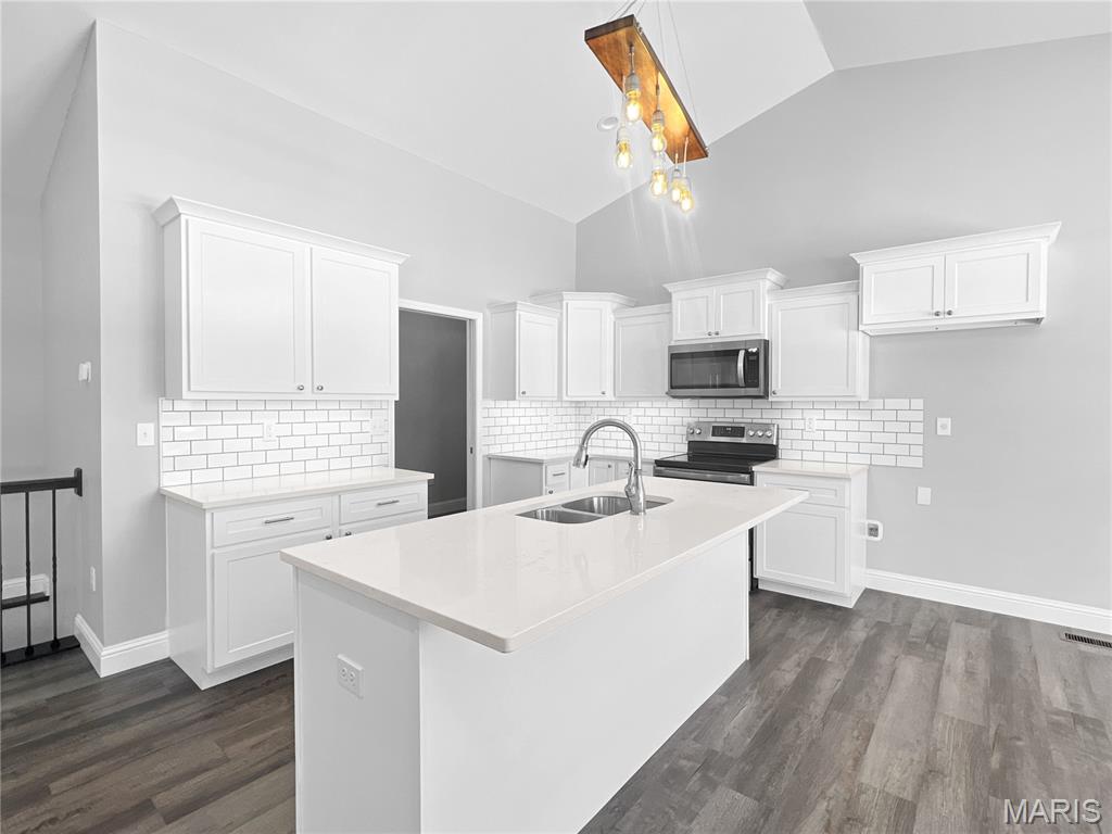 1847 Appleton Court Maryville, IL 62062 - Photo 7 of 23