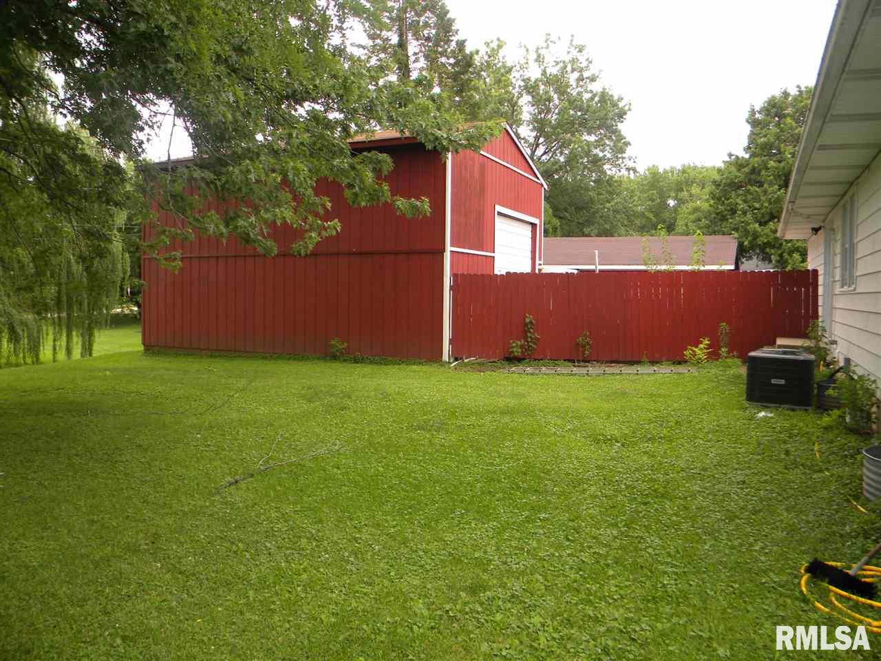 5 Maple Court Colona, IL 61241 - Photo 12 of 24 Gallery Image 12