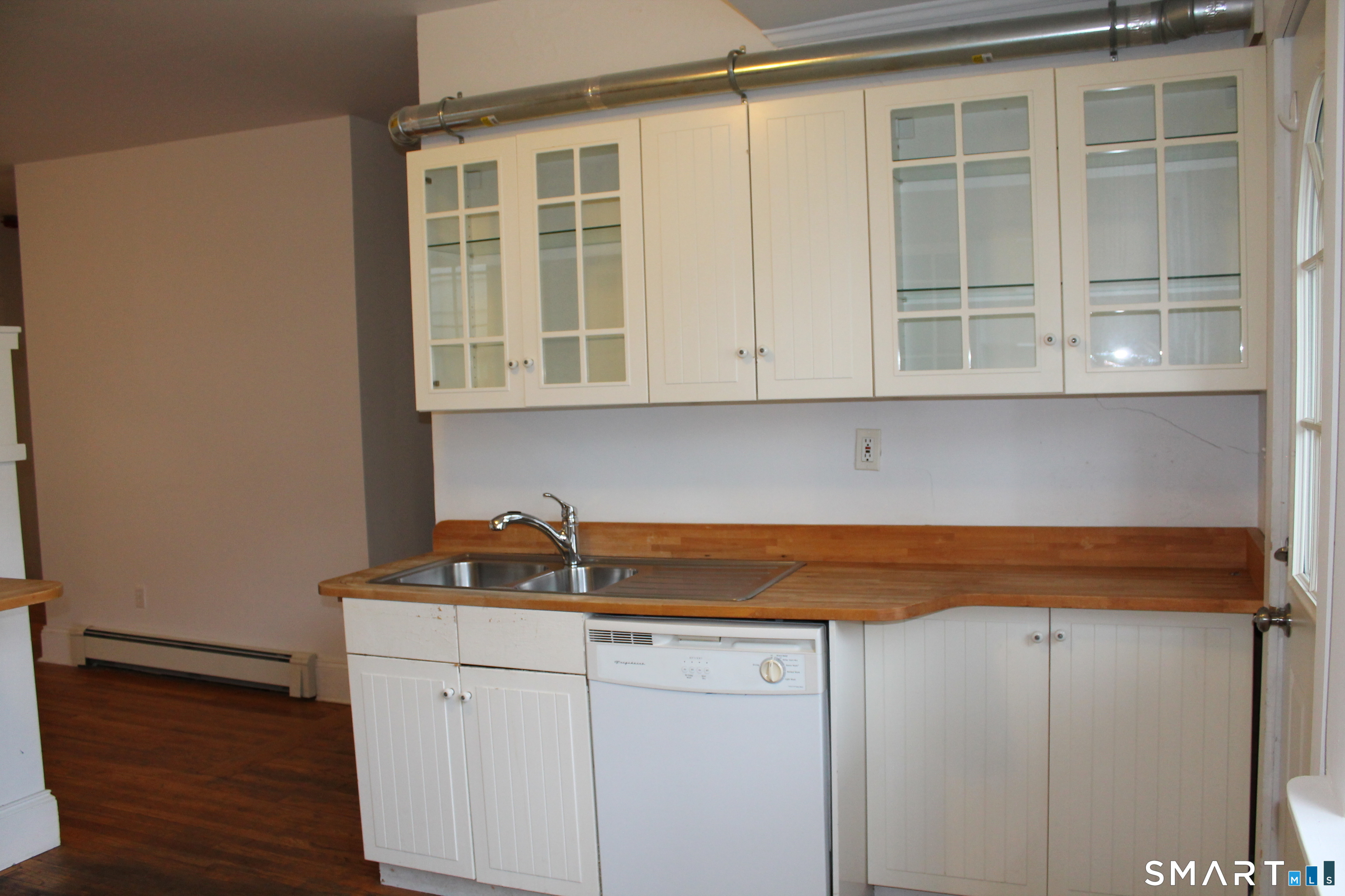 45 West Main Street, Unit 2 Groton, CT 06355 - Photo 4 of 20