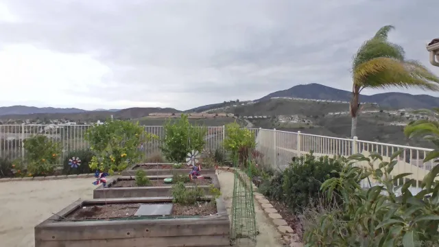 $1,400,000 | 1775 Fabled Waters Drive, Spring Valley, CA 91977