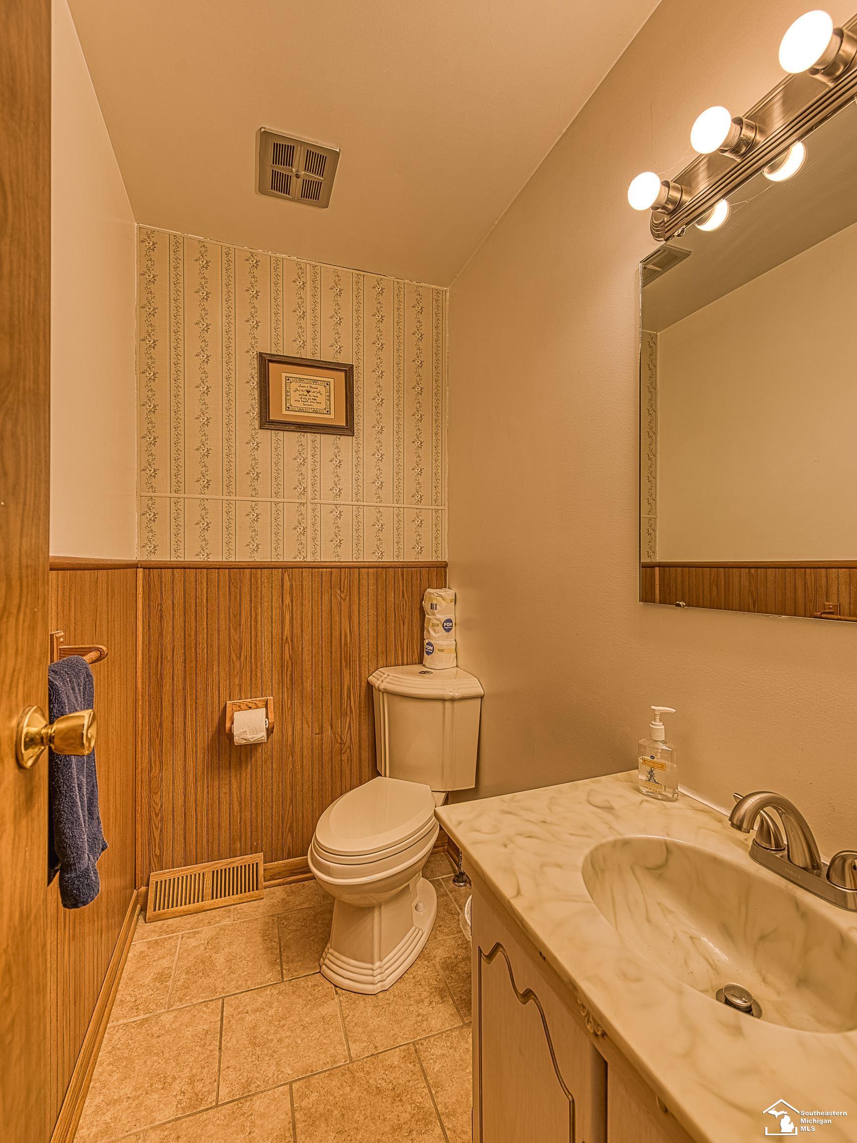 8494 Armstrong Road Newport, MI 48166 - Photo 18 of 40 50137614-eb45b509-30be-42f8-880c-2ccfe9216c7b.JPG