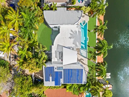 $4,395,000 | 450 Victoria Terrace, Fort Lauderdale, FL 33301