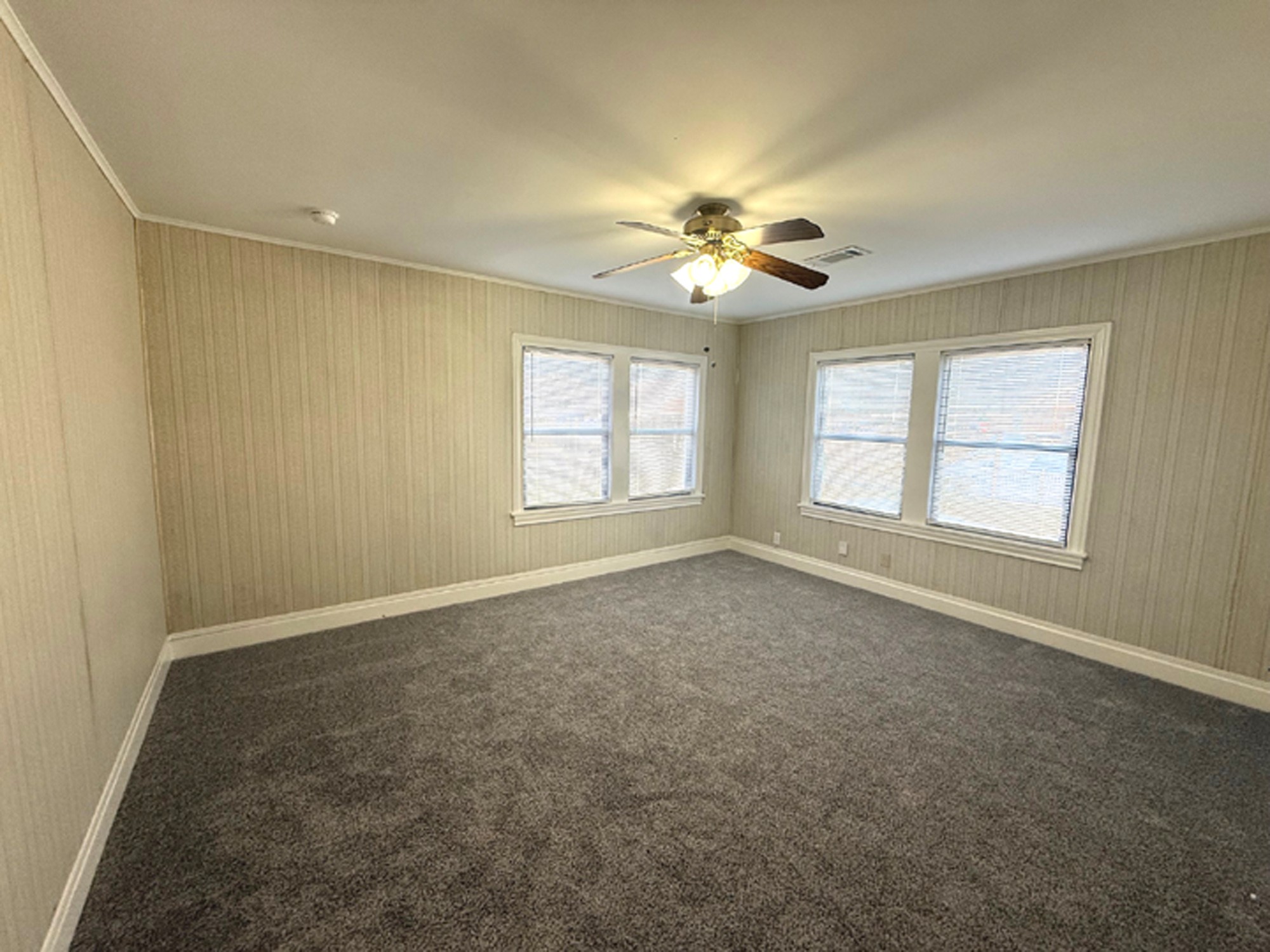 712 Sue Street Houston, TX 77009 - Photo 13 of 19