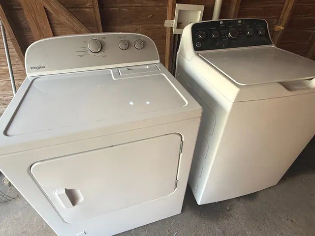 $2,000 | 712 Sue Street, Houston, TX 77009