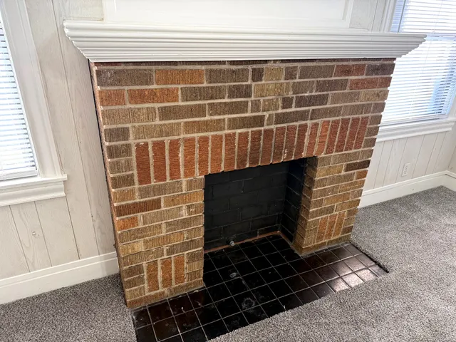 $2,000 | 712 Sue Street, Houston, TX 77009