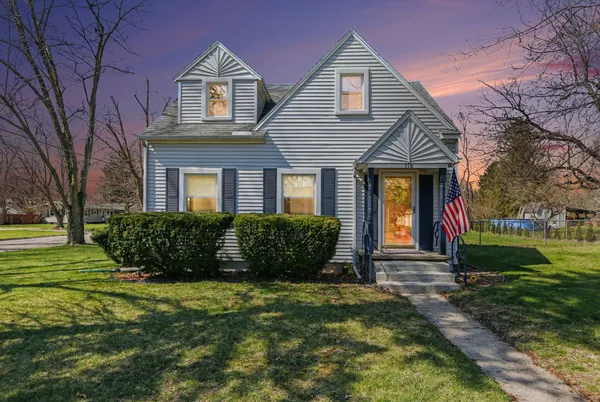 $250,000 | 118 Gibson Street, Clinton, MI 49236