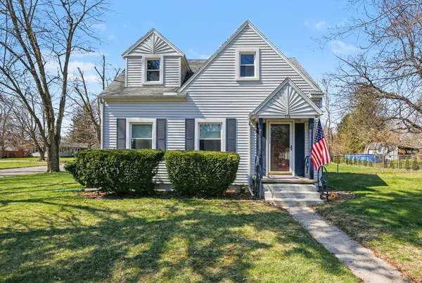 $250,000 | 118 Gibson Street, Clinton, MI 49236