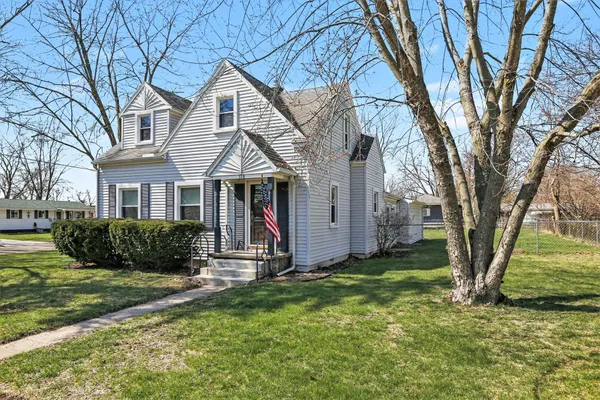 $250,000 | 118 Gibson Street, Clinton, MI 49236