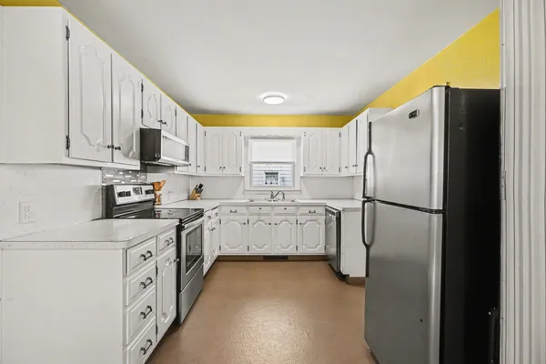 $250,000 | 118 Gibson Street, Clinton, MI 49236