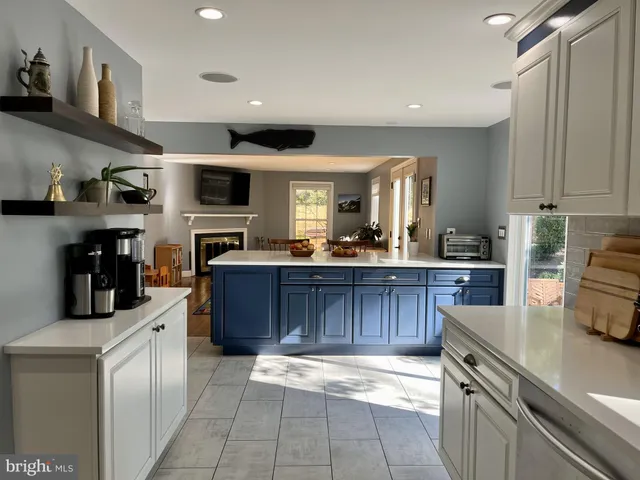 $3,900 | 4209 Pickering Place, Alexandria, VA 22309