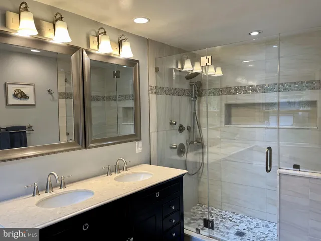 $3,900 | 4209 Pickering Place, Alexandria, VA 22309