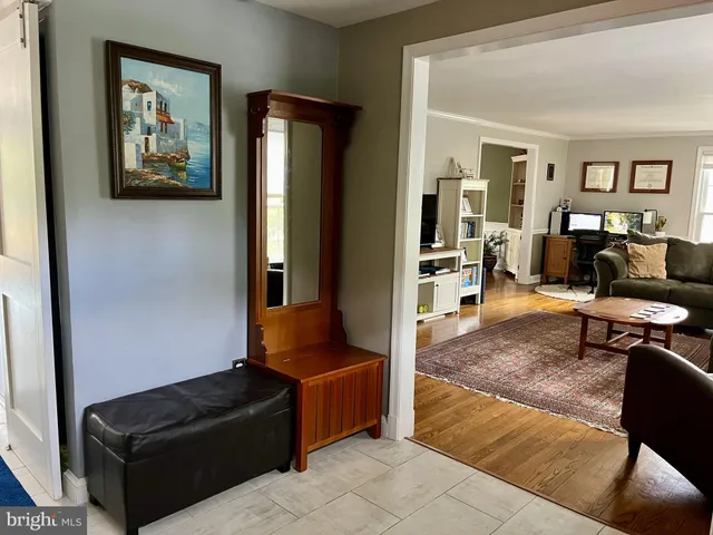 $3,900 | 4209 Pickering Place, Alexandria, VA 22309