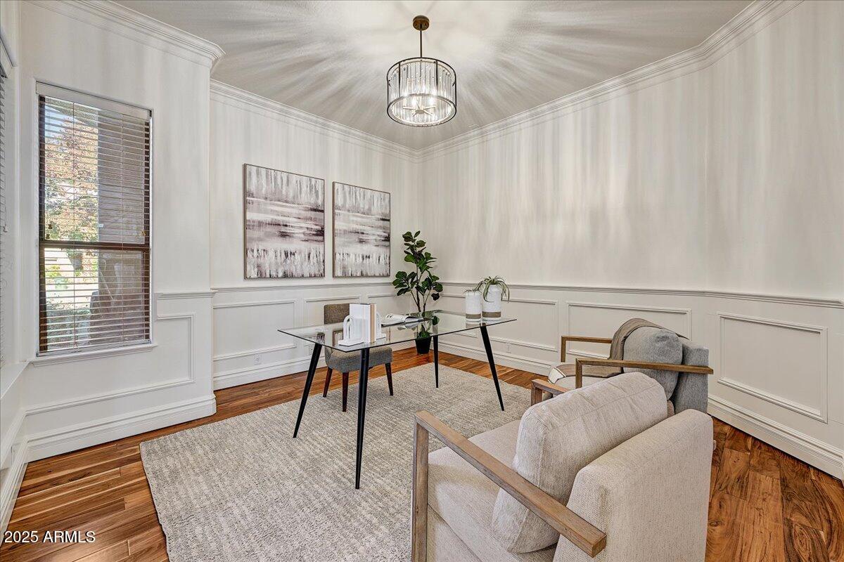 4409 East Janice Way Phoenix, AZ 85032 - Photo 19 of 41 a living room with furniture and a window