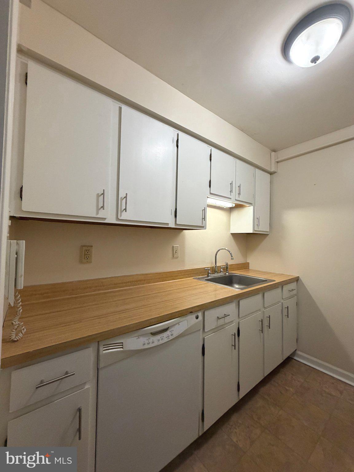 61 Llanfair Road, Unit C4 Ardmore, PA 19003 - Photo 8 of 23