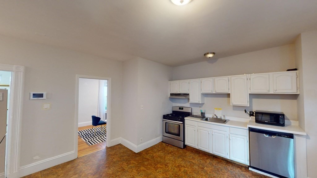 692 Columbia Road, Unit 1 Boston, MA 02125 - Photo 3 of 14