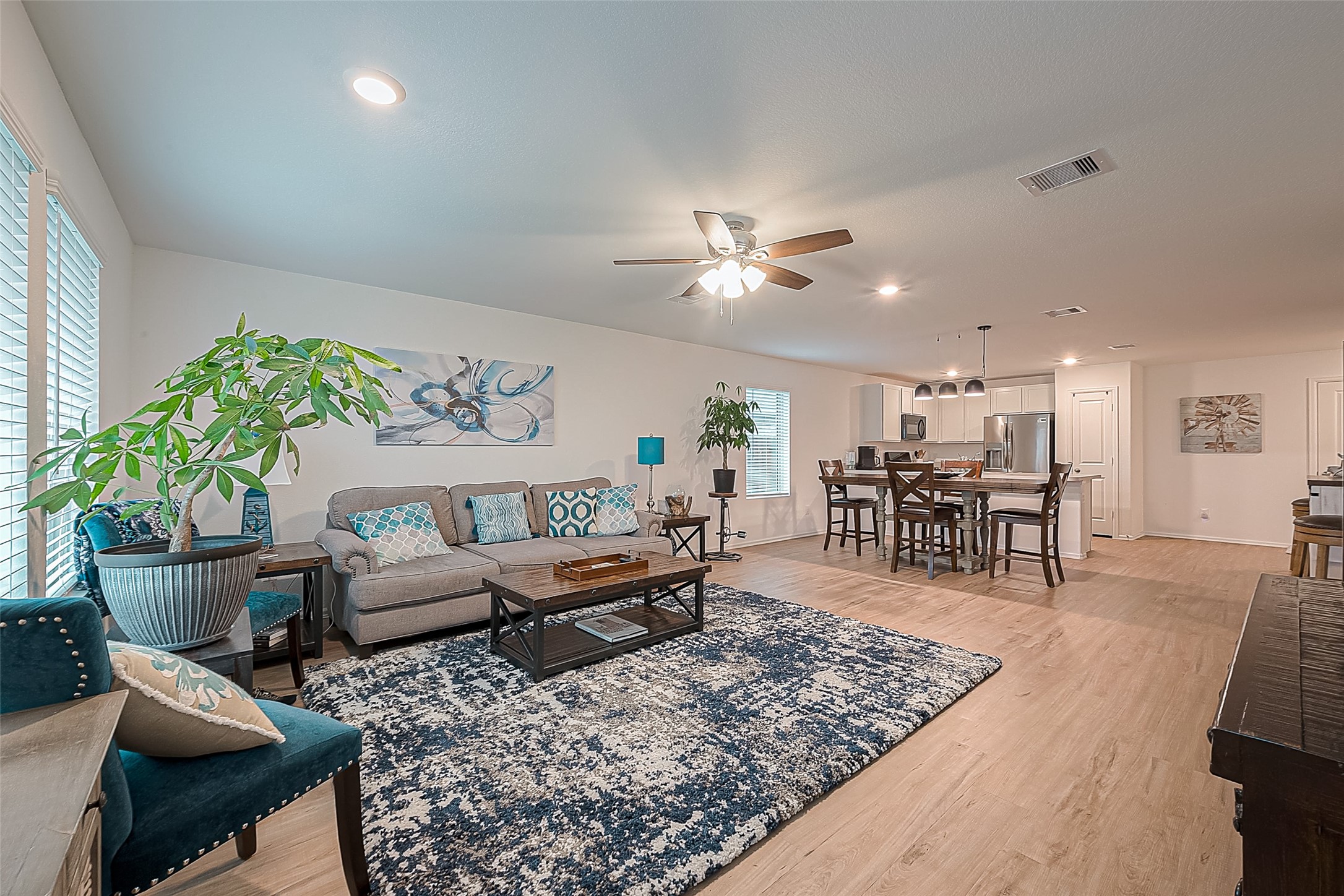 724 Cedar Gate Lane La Marque, TX 77568 - Photo 13 of 40 a living room with furniture and wooden floor