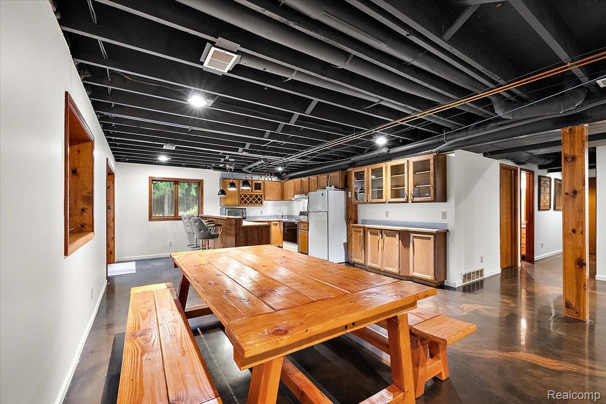 707 West Sutton Road Metamora, MI 48455 - Photo 67 of 84 Exposed beam ceiling with black finish