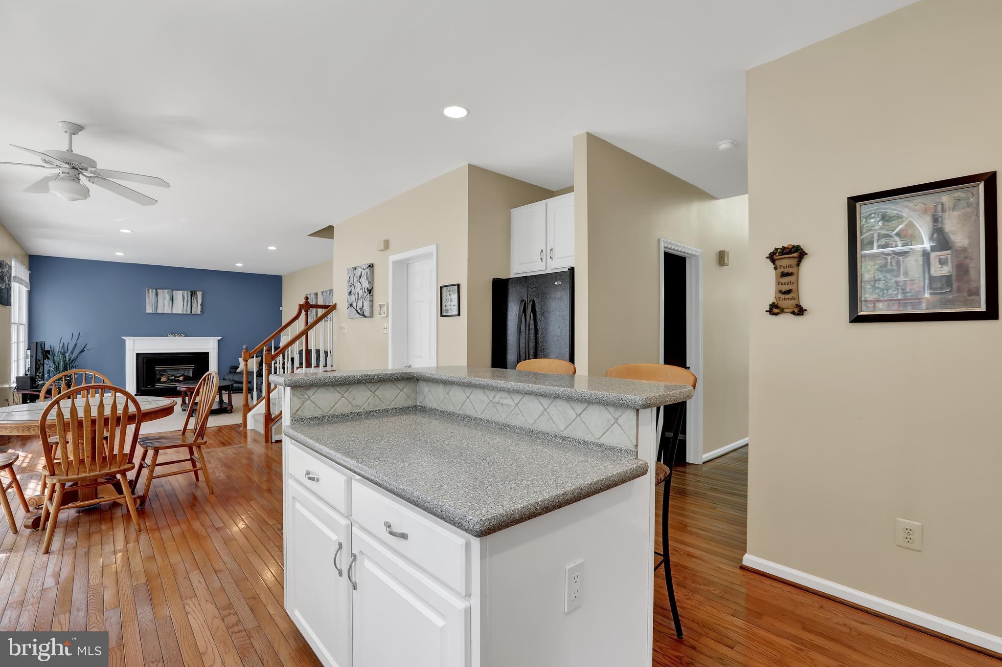 305 West Sandy Ridge Road Doylestown, PA 18901 - Photo 13 of 32 Kitchen with view of family room