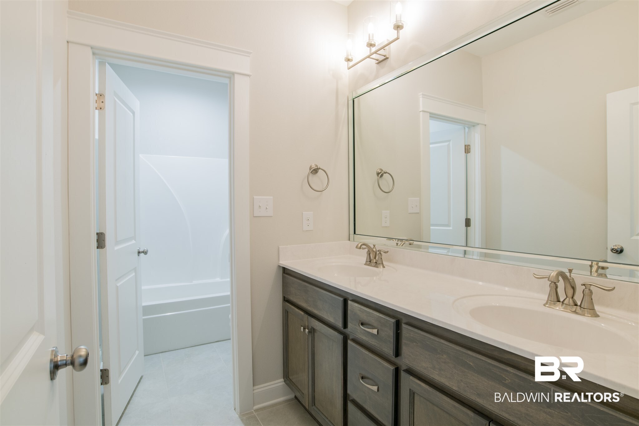 12631 Squirrel Drive Daphne, AL 36527 - Photo 22 of 37