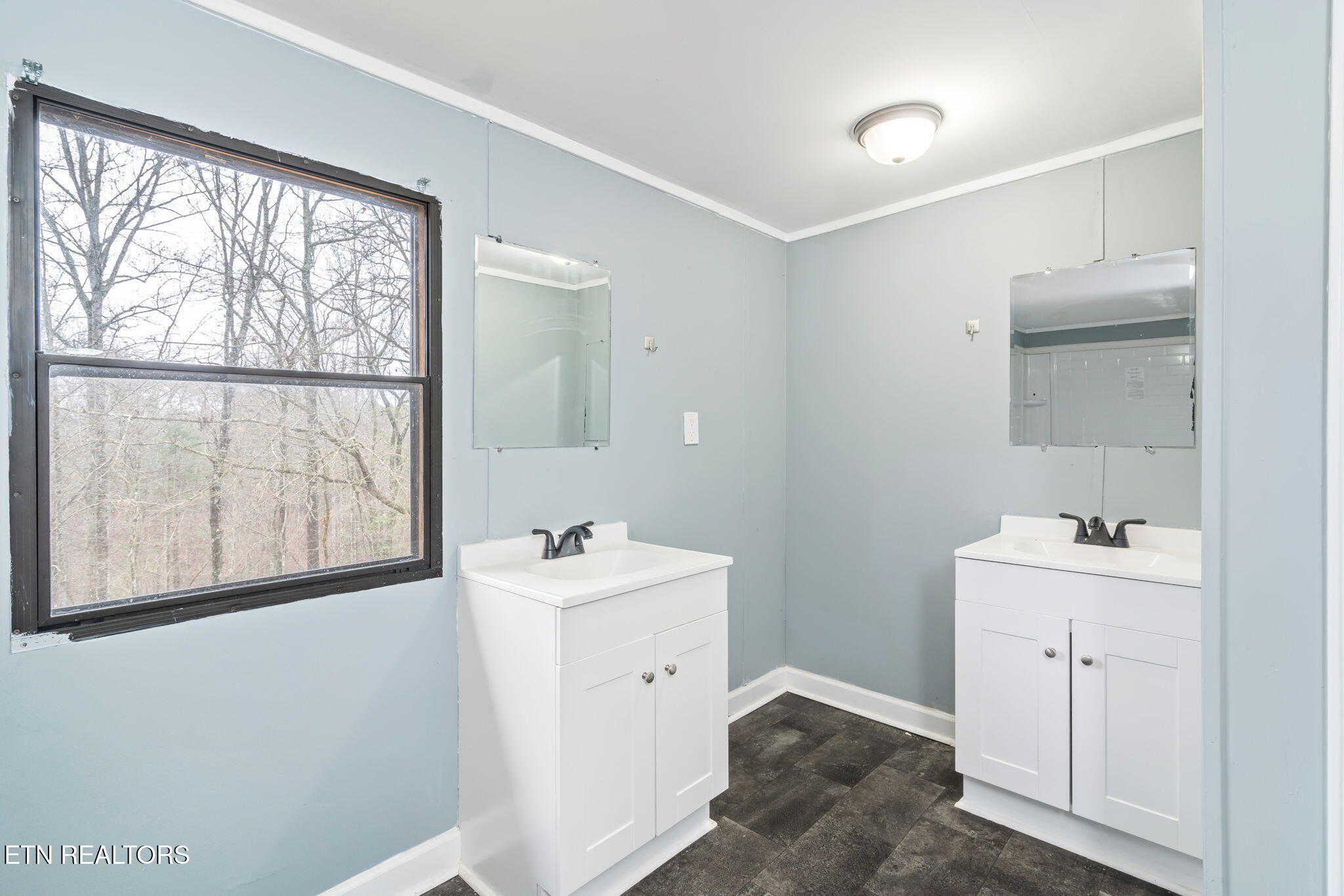 131 Cates Road Rockwood, TN 37854 - Photo 30 of 51 27-web-or-mls-131 Cates Road-19