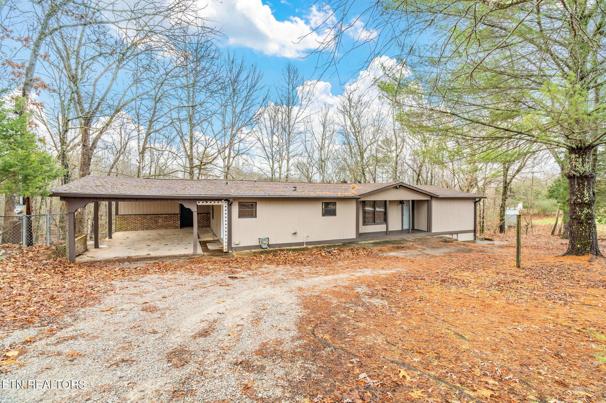 131 Cates Road Rockwood, TN 37854 - Photo 8 of 51 3-web-or-mls-131 Cates Road-37