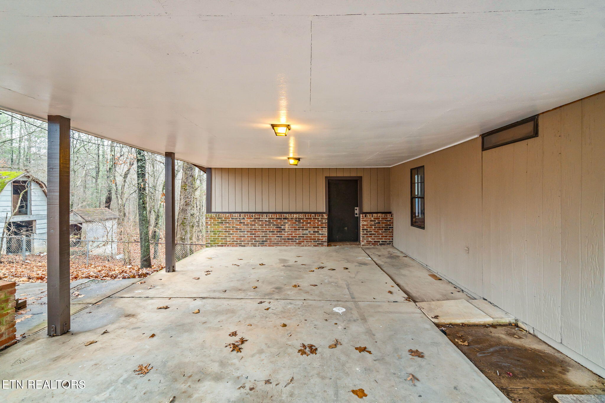 131 Cates Road Rockwood, TN 37854 - Photo 9 of 51 4-web-or-mls-131 Cates Road-32